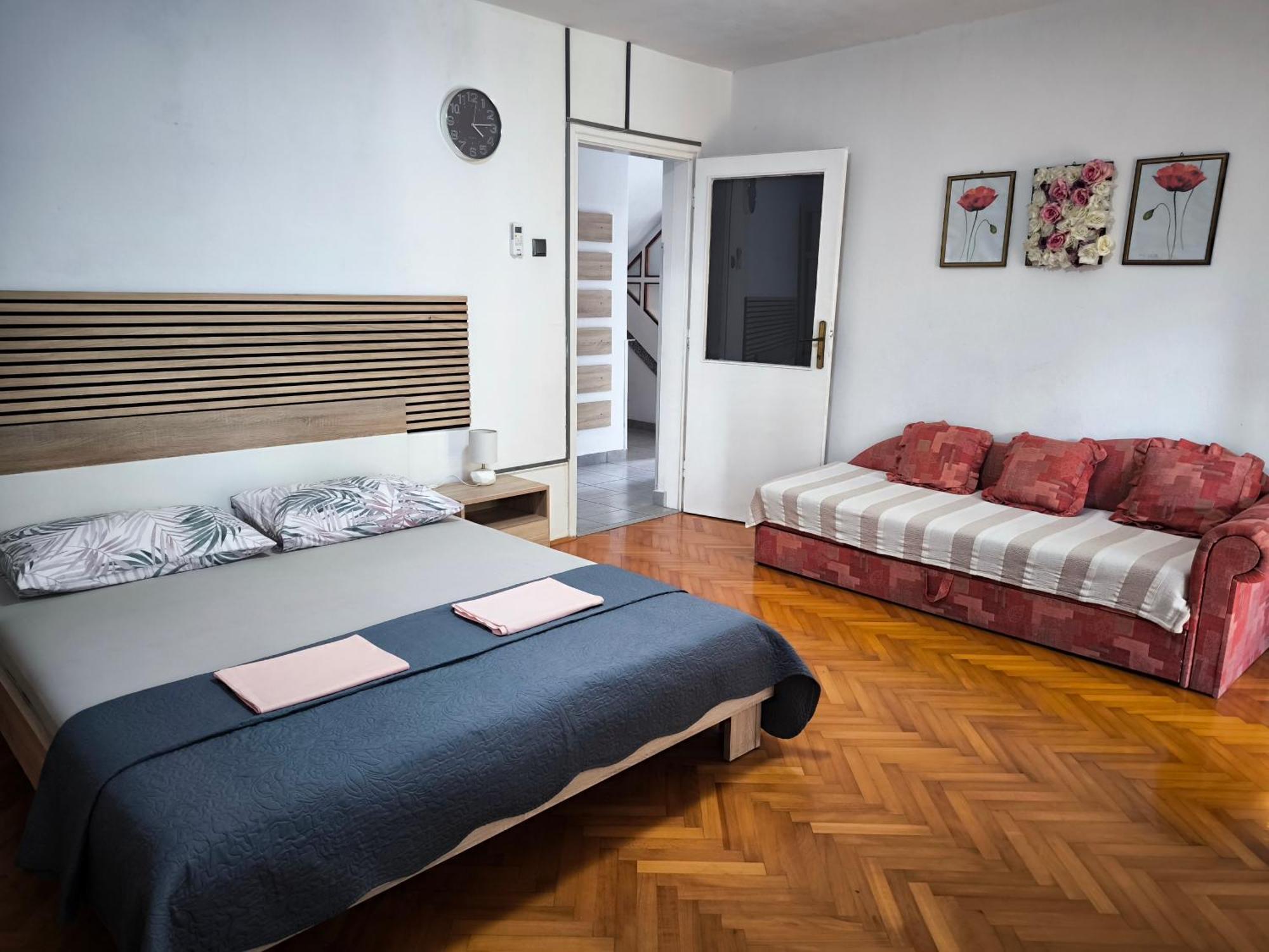 Apartmani Andrea Πούλα Δωμάτιο φωτογραφία